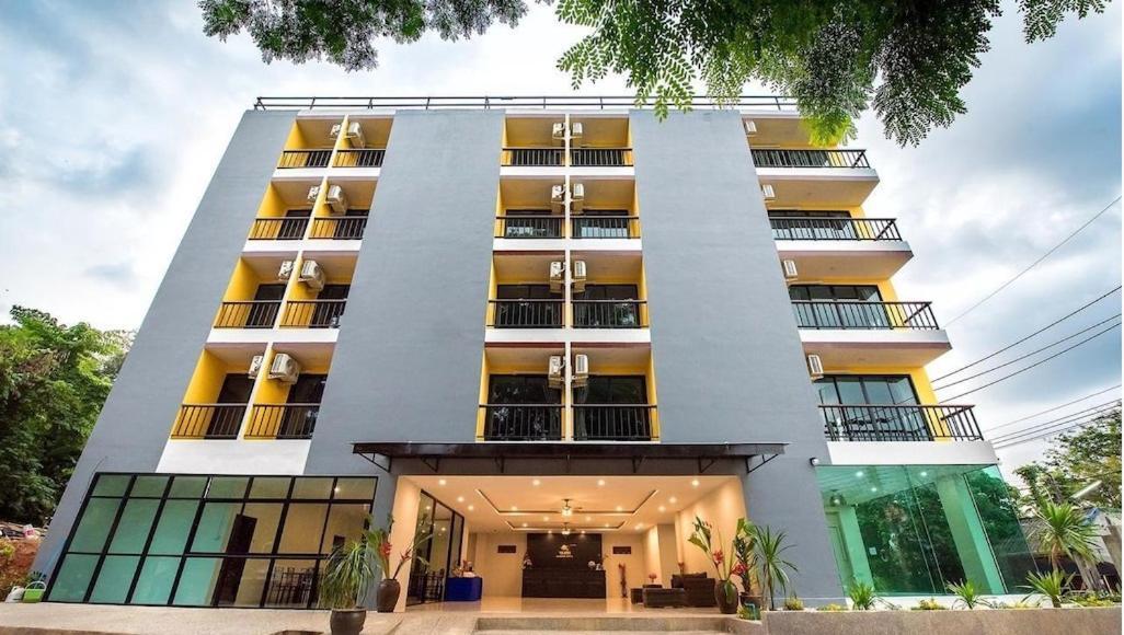 Yamin Seaview Hotel Phuket Exteriör bild