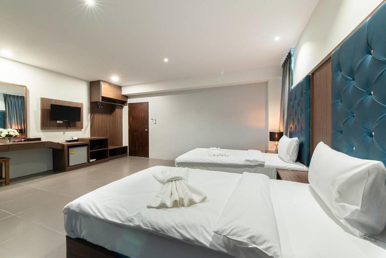 Yamin Seaview Hotel Phuket Exteriör bild