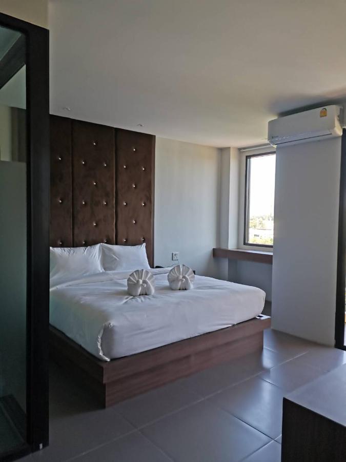 Yamin Seaview Hotel Phuket Exteriör bild