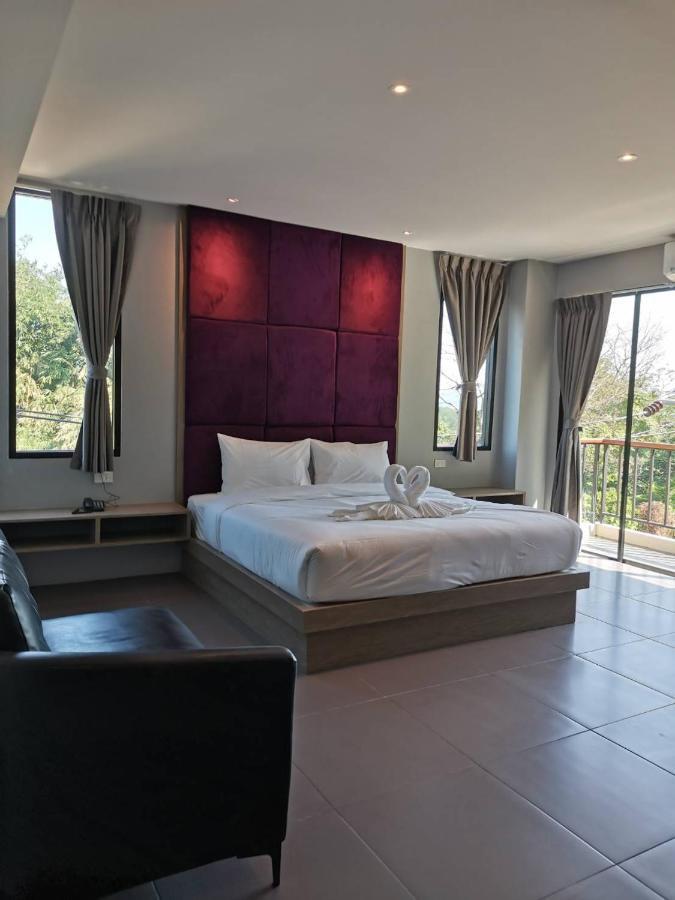 Yamin Seaview Hotel Phuket Exteriör bild